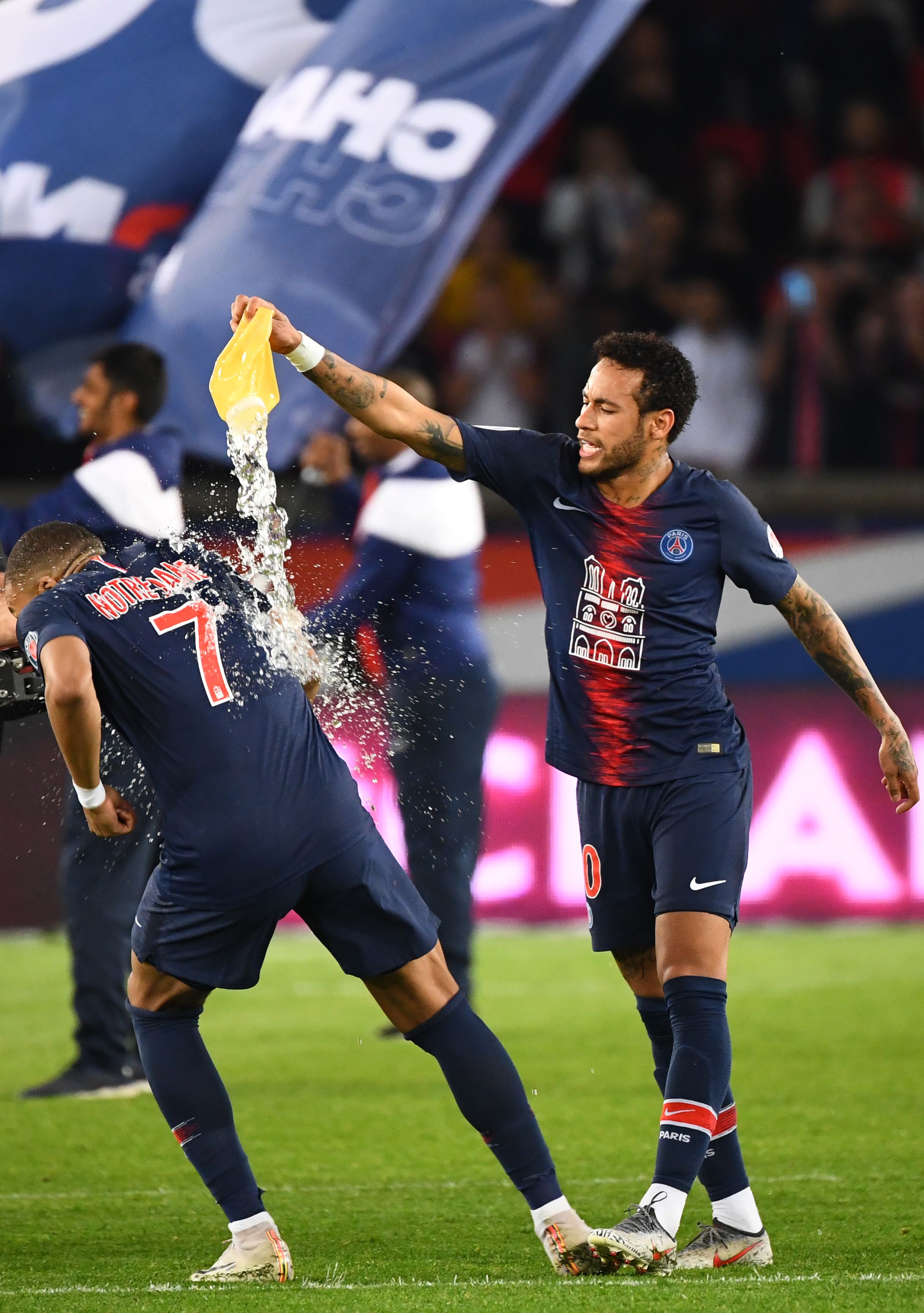 CBA：浙江男篮客场2-1力克辽宁（CBA：浙江男篮客场击败辽宁，系列赛2-1领先）