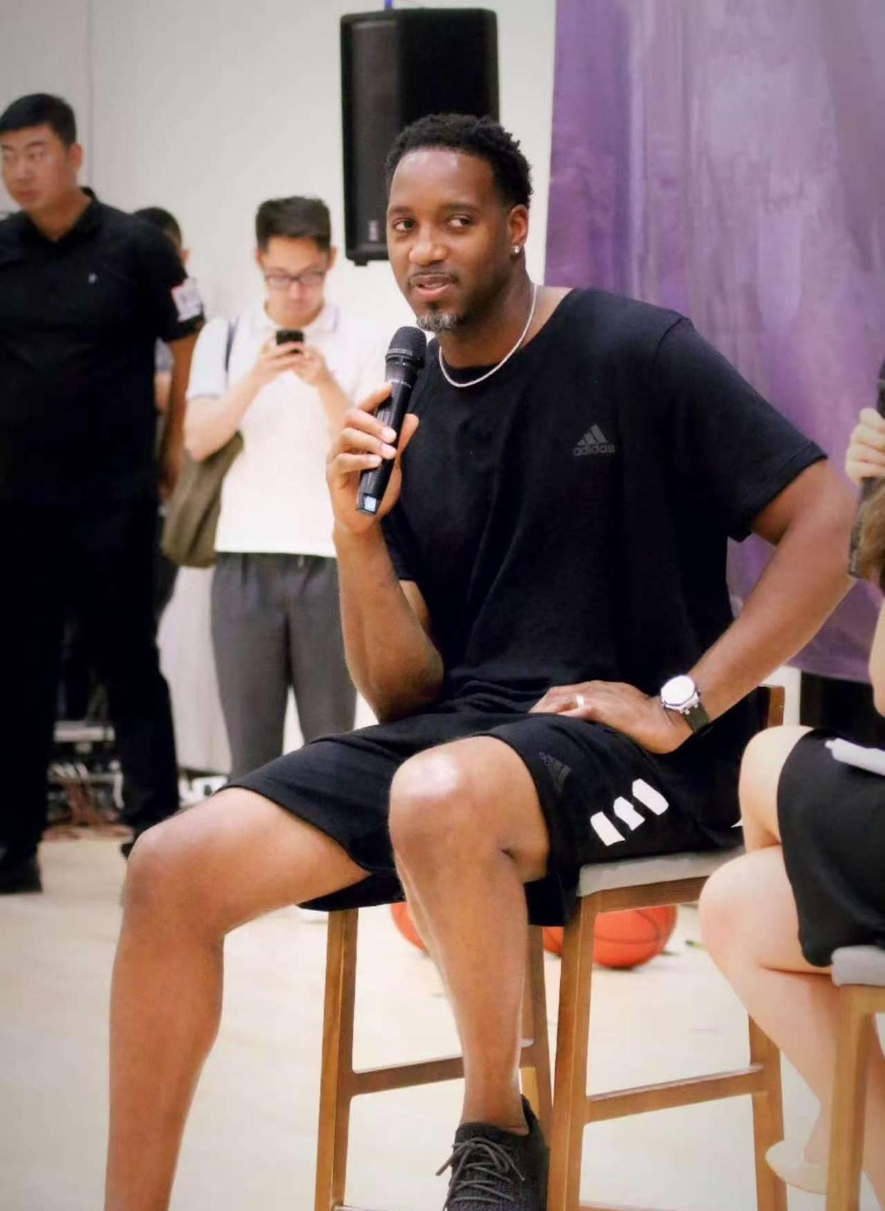 青少年足球成长的关键期（青少年足球发展的黄金阶段）