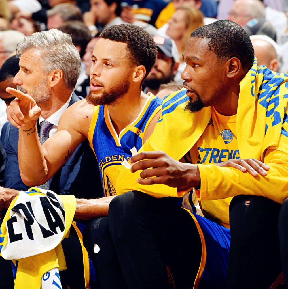 神剧情！黄蜂靠赢公牛终结7连败，公牛复仇黄蜂亦止7连败（戏剧性反转！黄蜂胜公牛止7连败，公牛复仇亦止7连败）