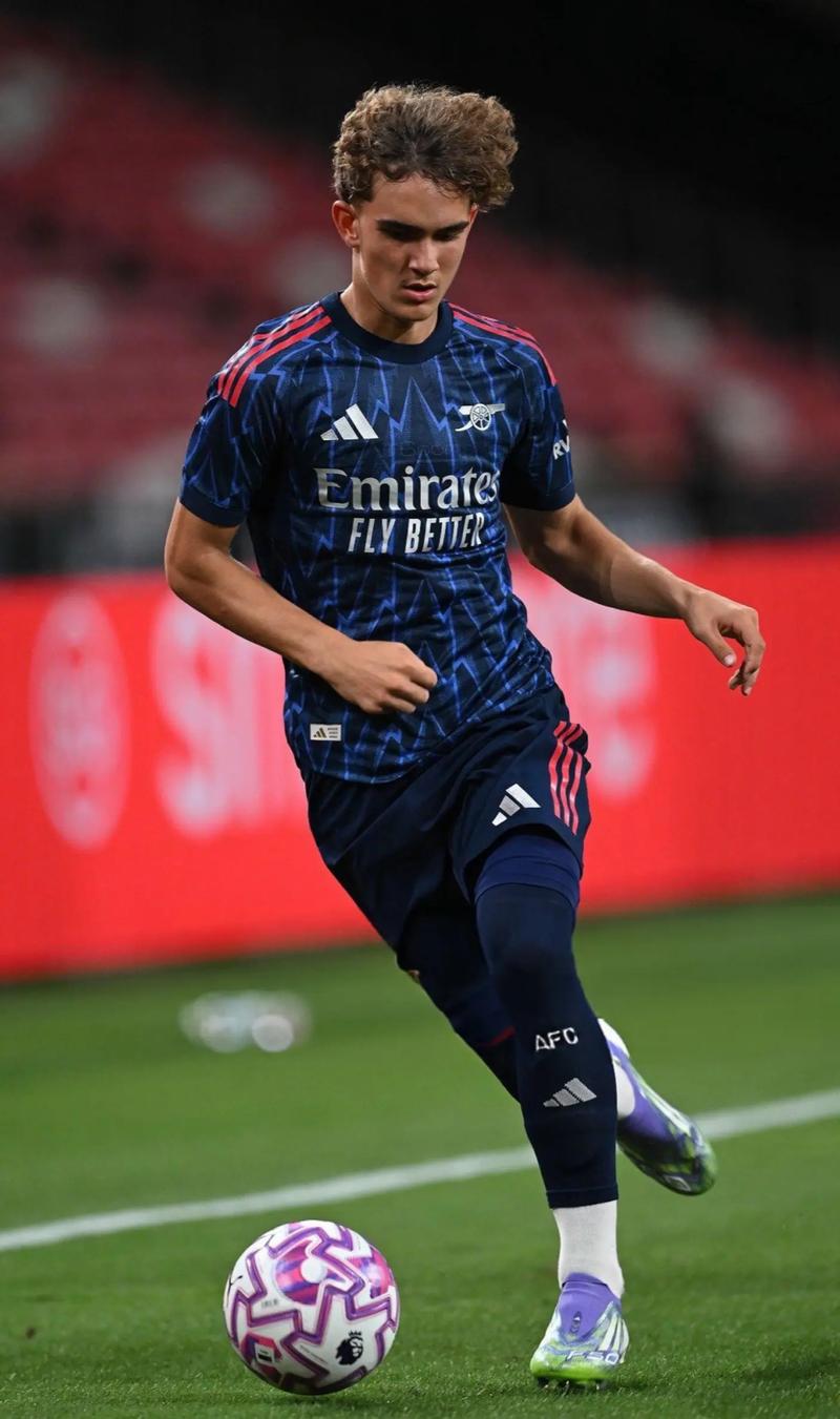 乌迪内斯vs亚特兰大：扎尼奥洛、布克萨首发，斯卡马卡、扎莱夫斯基出战（乌迪内斯对阵亚特兰大：扎尼奥洛、布克萨先发，斯卡马卡、扎莱夫斯基登场）