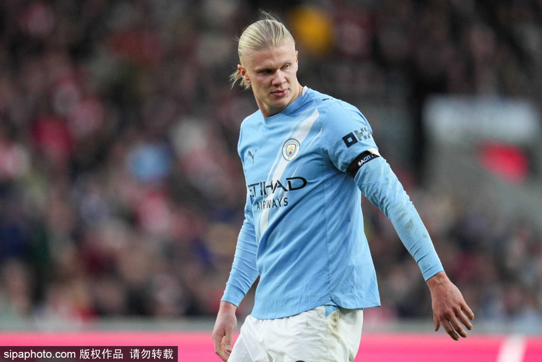 鲁尼：和特朗普打高尔夫时周围全是狙击手，还有防核逃生装置（鲁尼回忆与特朗普打高尔夫：狙击手环伺，现场配有防核避难设施）