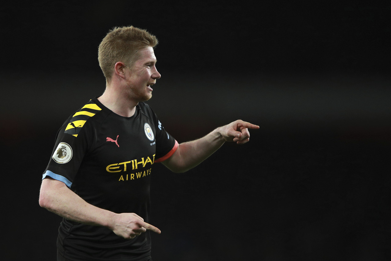 德天空：拜仁17岁小将伦纳特-卡尔将首次入选德国U21大名单（德媒：拜仁17岁新星伦纳特-卡尔首次被征召进入德国U21大名单）