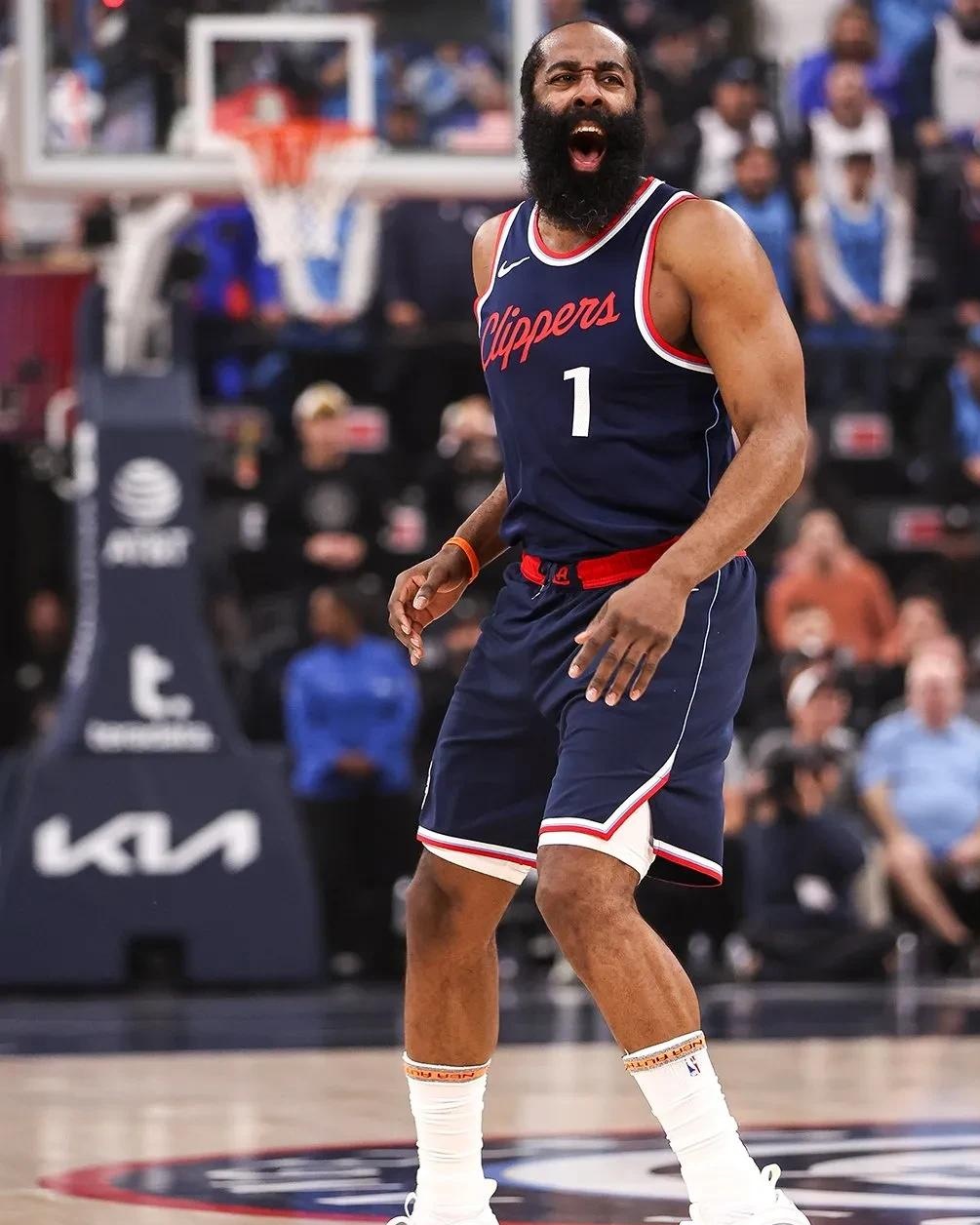 意媒：DV9等四名合同到期球员离队可能为尤文节省下3190万欧（意媒：若DV9等四位到期球员离队，尤文有望节省3190万欧成本）