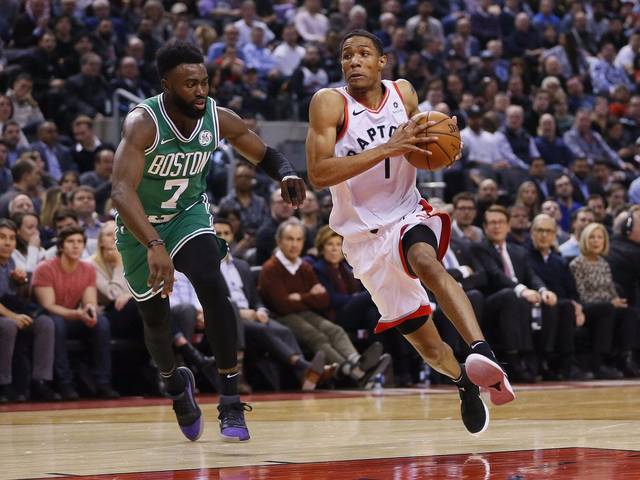 世体：埃里克-加西亚将戴面具随队出征，但弗里克不会让他首发（世体：埃里克-加西亚将戴面具随队启程，弗里克暂不安排其首发）