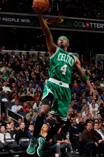 圣保罗官方：奥斯卡被确诊为迷走神经性晕厥，目前情况稳定（圣保罗通报：奥斯卡确诊迷走神经性晕厥，状态已稳定）