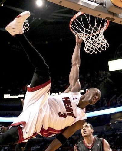 迪马济奥：米兰可能对锋线进行补强，希门尼斯离队是必要条件（迪马济奥：米兰有意补强锋线，前提是希门尼斯先离队）